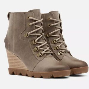Sorel Joan Uptown Lace Wedge Ankle Boot Size 9
